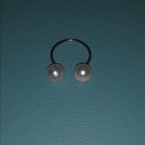 Gorgeous Pearl Ring // Size 6